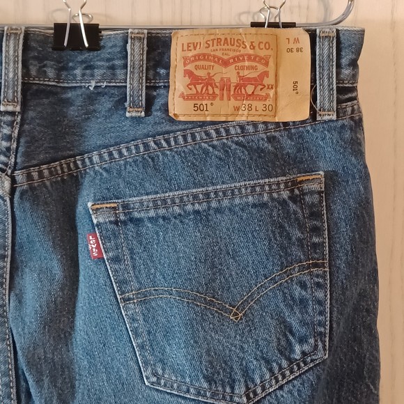 Levis 501, Button-fly, 38 x 30 - Picture 7 of 9